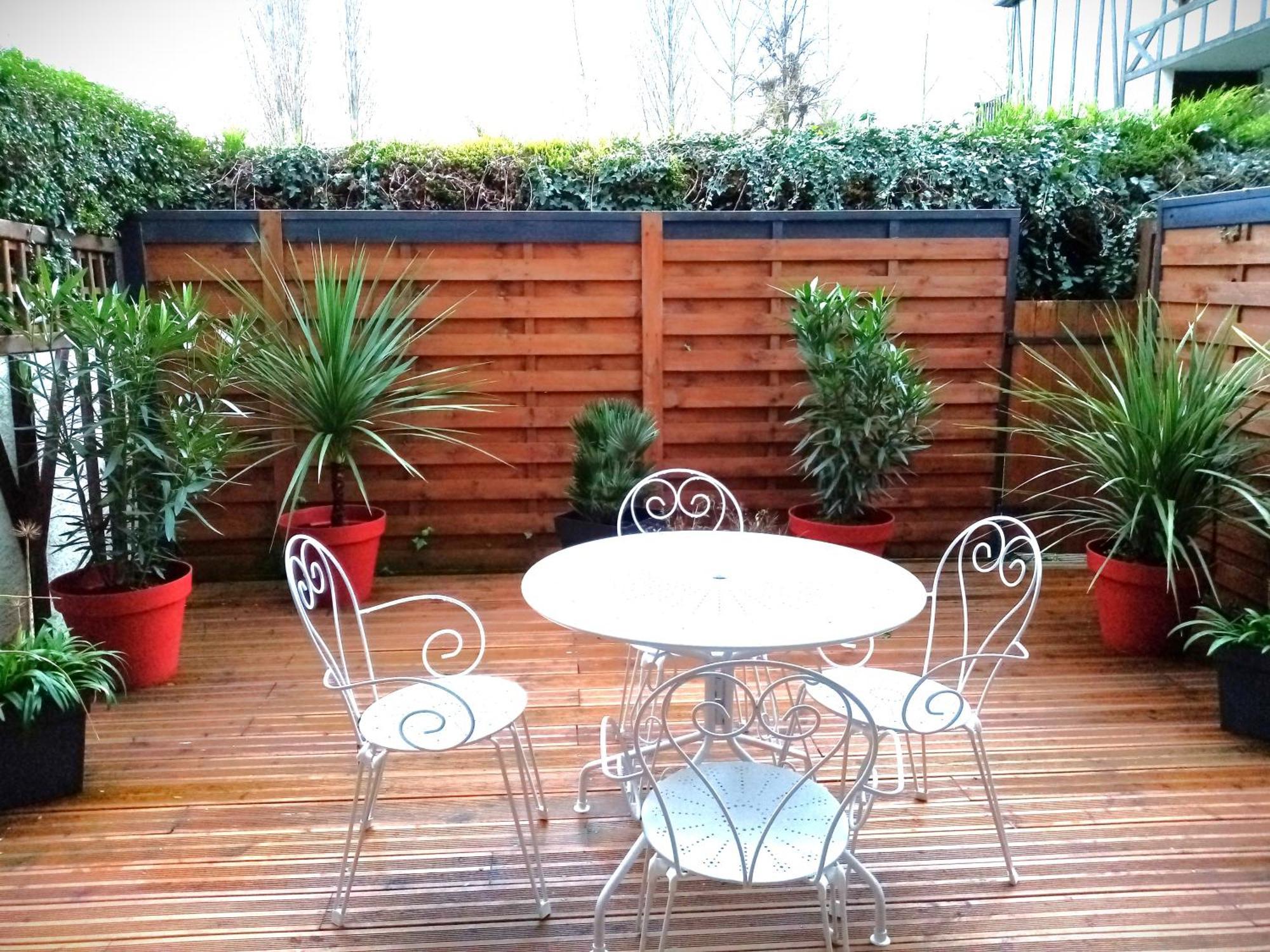 Agreable T2 Calme - Terrasse 20m2 - Animaux Bienvenus Appartement