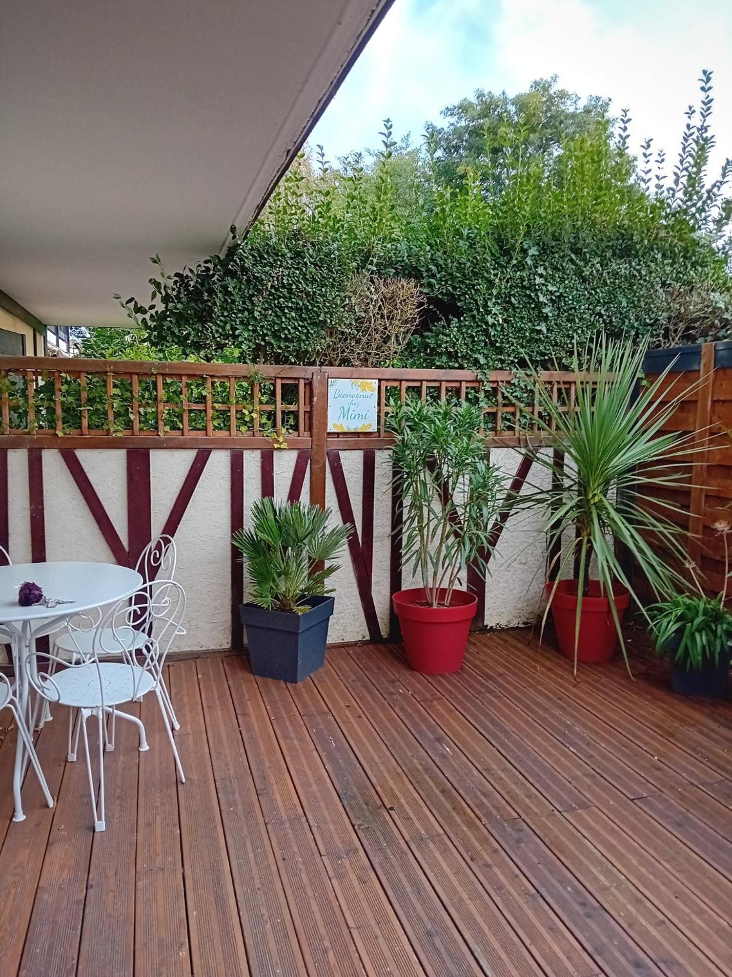 Agreable T2 Calme - Terrasse 20m2 - Animaux Bienvenus Apartamento Cabourg